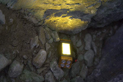 PORTABLE USB RECHARGEABLE SOLAR LED TORCH